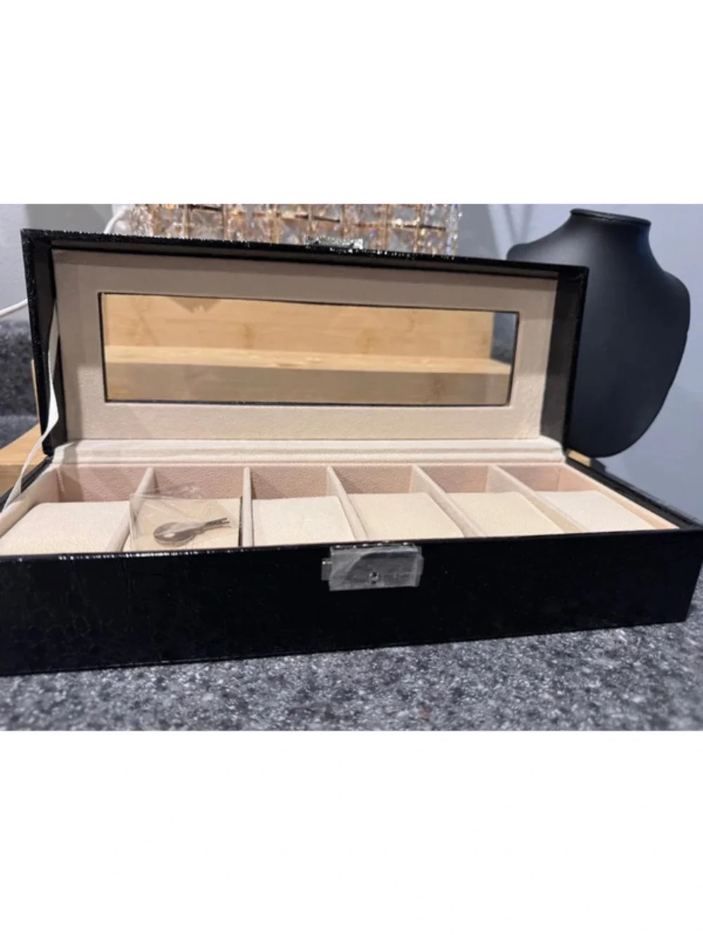 6 slotted watch storage box, black, NEW